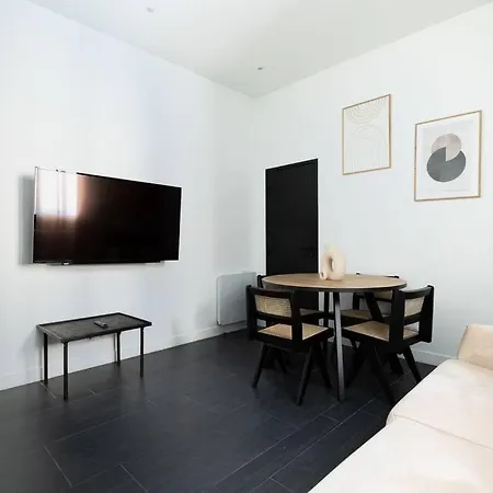 Mogador/haussmann : Charming 4p/1br Апартаменты *